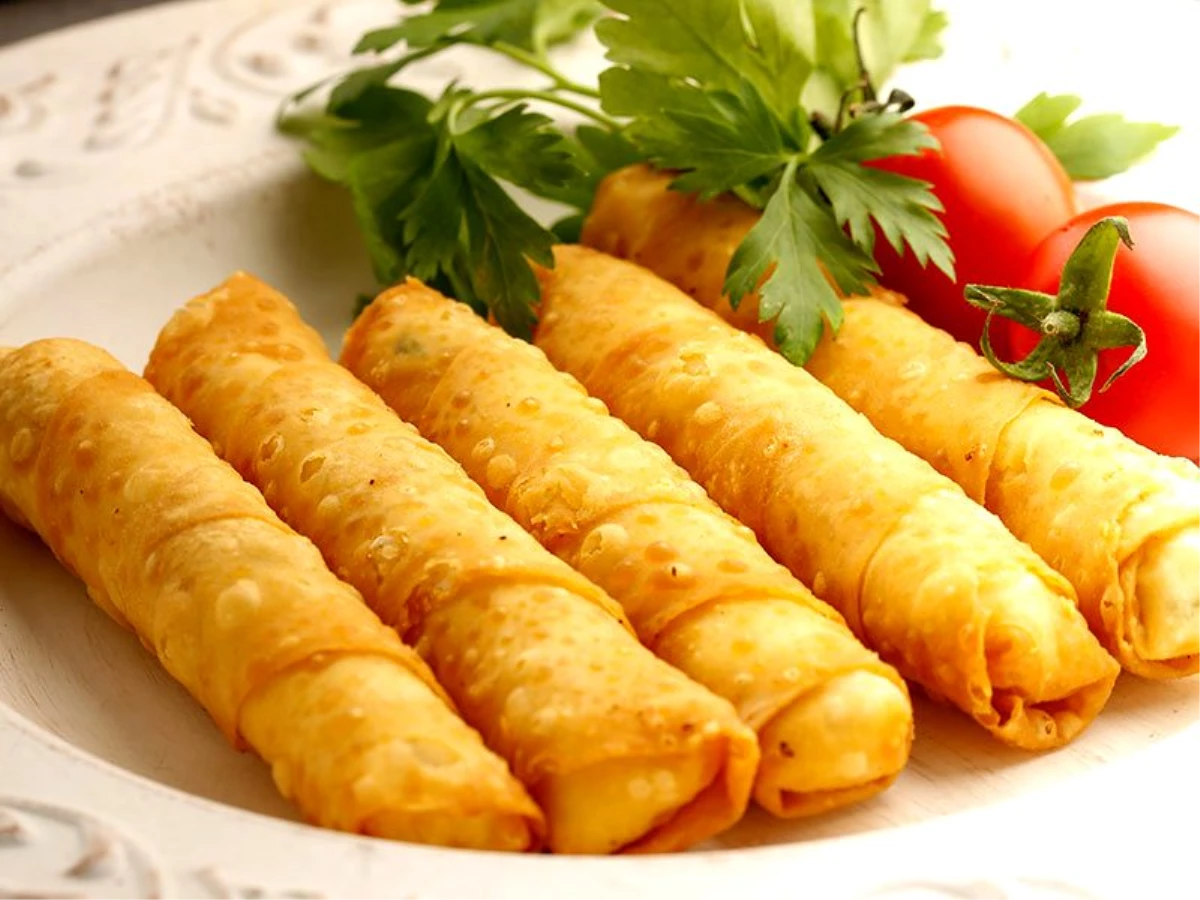 Sigara Böreği Tabağı