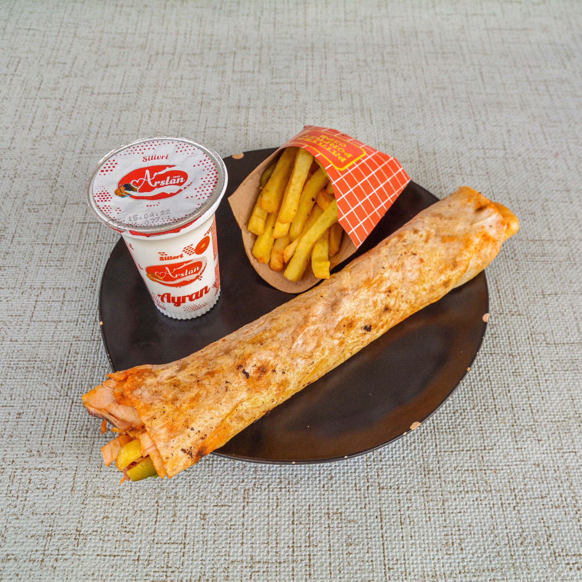 Hatay Usulü Tavuk Döner Menü