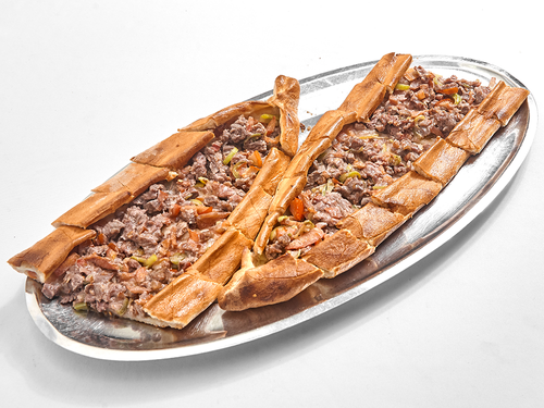 Kuşbaşılı Pide