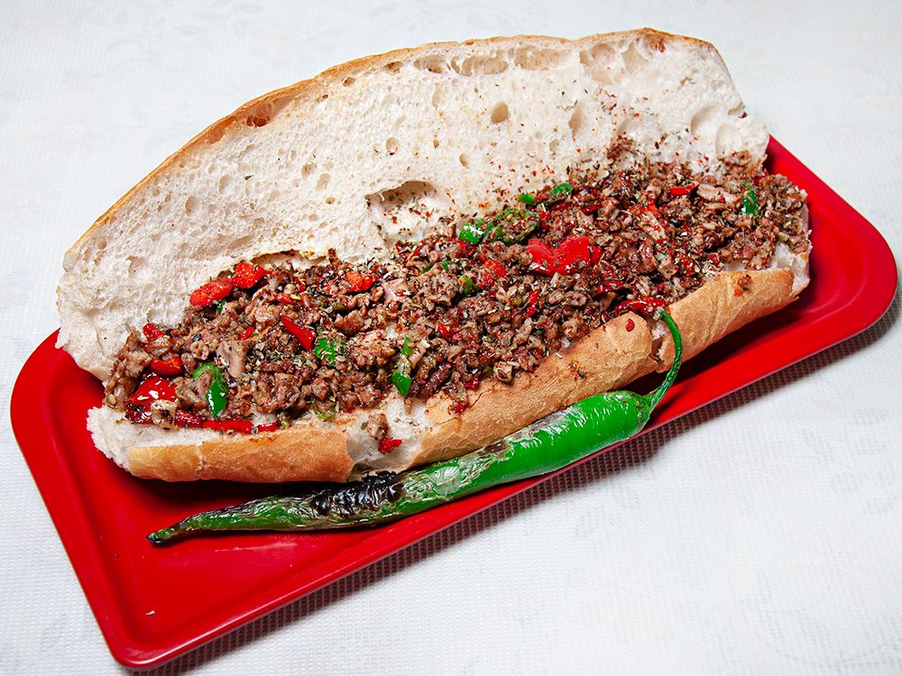 Kuzu Kokoreç Tam Ekmek
